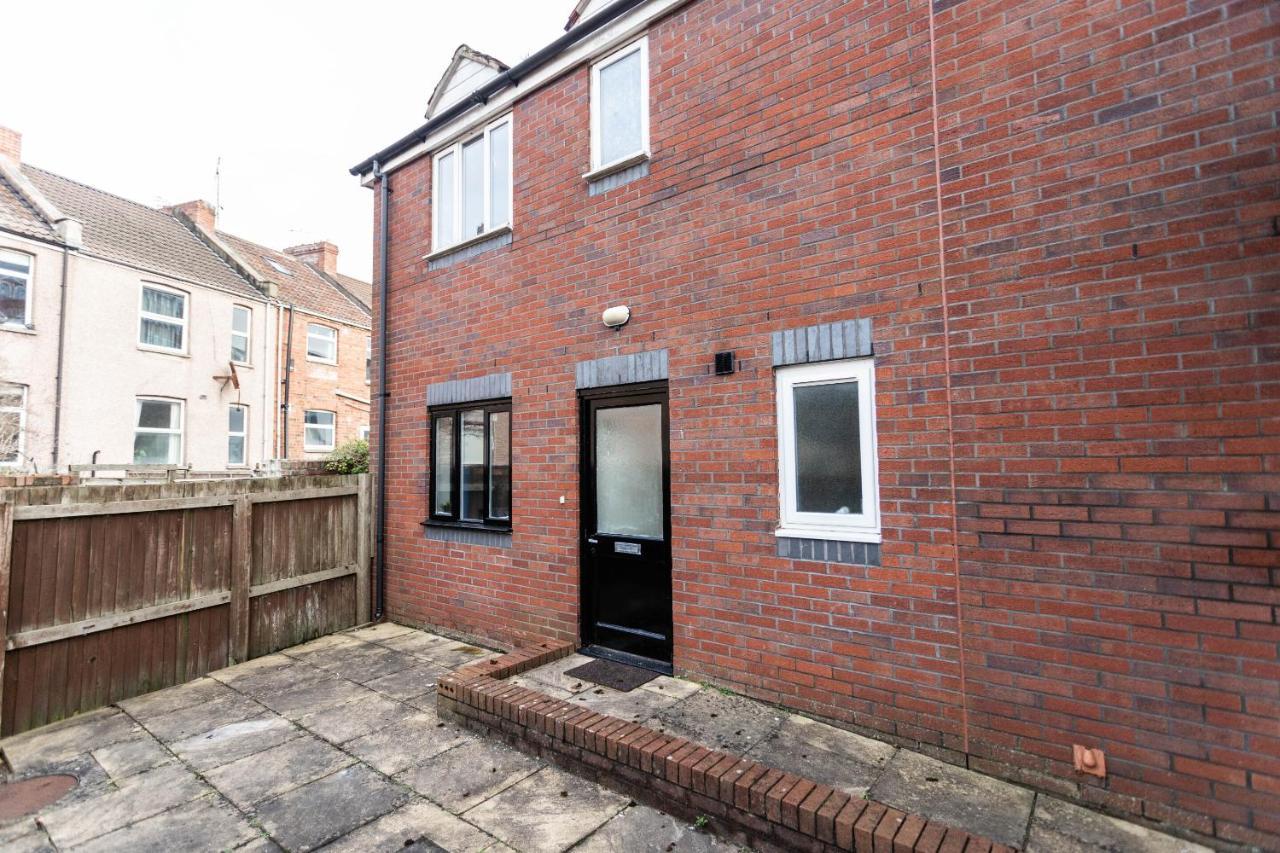 October Disc - Long Stay - Contractors - Frances Mews Bristol Bagian luar foto